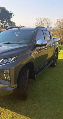 MITSUBISHI-L200 TRITON-2023