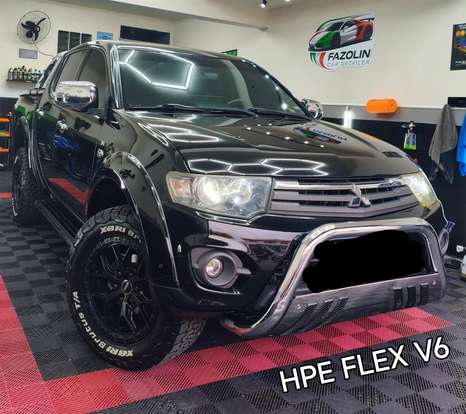 MITSUBISHI-L200 TRITON-3.5 HPE 4X4 CD V6 24V FLEX 4P AUTOMÁTICO MITSUBISHI-L200 TRITON-2014