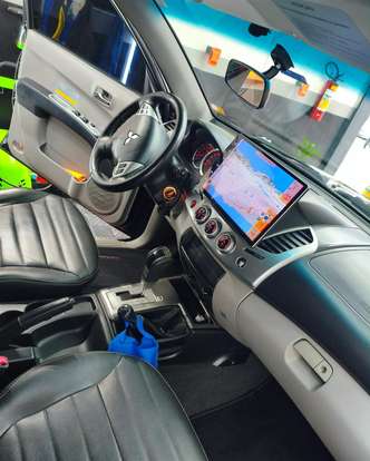 MITSUBISHI-L200 TRITON-3.5 HPE 4X4 CD V6 24V FLEX 4P AUTOMÁTICO MITSUBISHI-L200 TRITON-2014