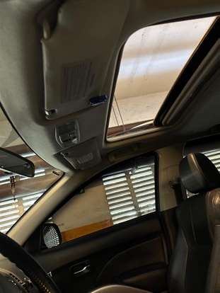 MITSUBISHI-OUTLANDER-2009