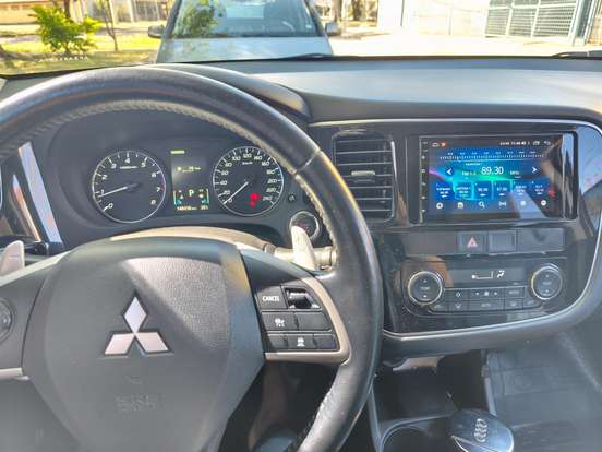 MITSUBISHI-OUTLANDER-3.0 GT 4X4 V6 24V GASOLINA 4P AUTOMÁTICO MITSUBISHI-OUTLANDER-2014