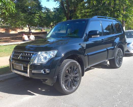 MITSUBISHI PAJERO FULL 3.2 HPE 4X4 16V TURBO INTERCOOLER DIESEL 4P AUTOMÁTICO