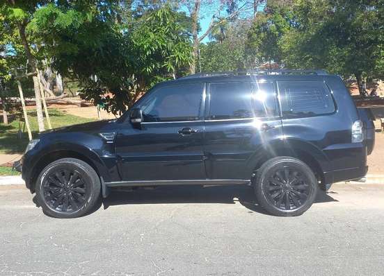 MITSUBISHI-PAJERO FULL-3.2 HPE 4X4 16V TURBO INTERCOOLER DIESEL 4P AUTOMÁTICO MITSUBISHI-PAJERO FULL-2016