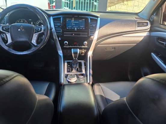 MITSUBISHI-PAJERO SPORT-2.4 16V MIVEC TURBO DIESEL HPE AWD AUTOMÁTICO MITSUBISHI-PAJERO SPORT-2023