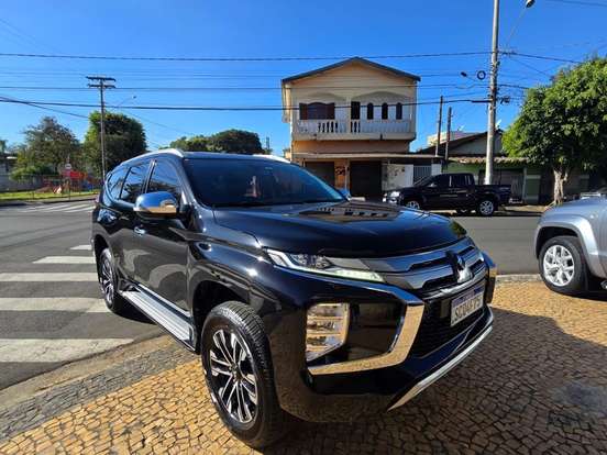 MITSUBISHI-PAJERO SPORT-2.4 16V MIVEC TURBO DIESEL HPE AWD AUTOMÁTICO MITSUBISHI-PAJERO SPORT-2023