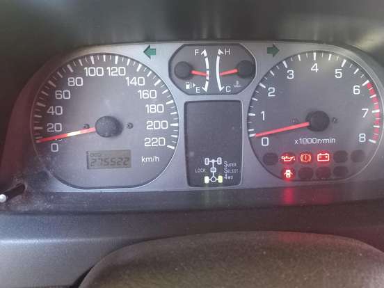 MITSUBISHI-PAJERO TR4-2.0 4X4 16V 131CV GASOLINA 4P MANUAL MITSUBISHI-PAJERO TR4-2005