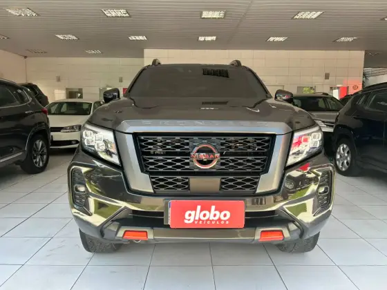 NISSAN FRONTIER 2.3 16V TURBO DIESEL PRO4X CD 4X4 AUTOMÁTICO