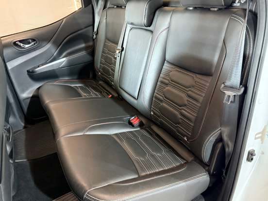 NISSAN-FRONTIER-2023