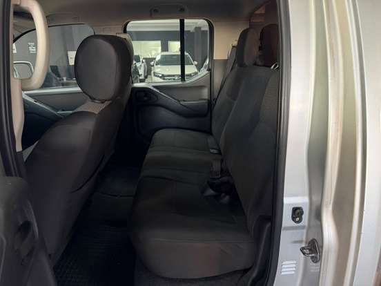 NISSAN-FRONTIER-2.5 XE 4X2 CD TURBO ELETRONIC DIESEL 4P MANUAL NISSAN-FRONTIER-2012