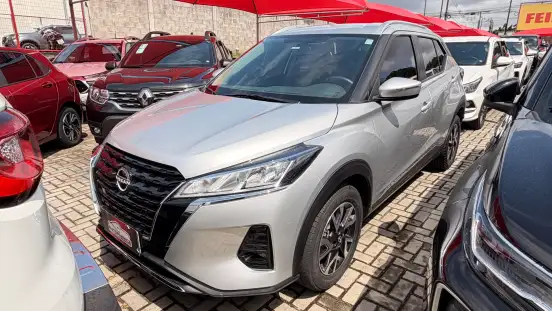 NISSAN-KICKS-2023