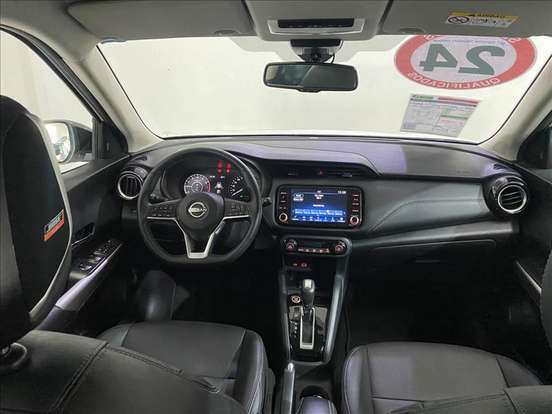 NISSAN-KICKS-2023