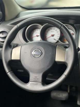 NISSAN-LIVINA-2012