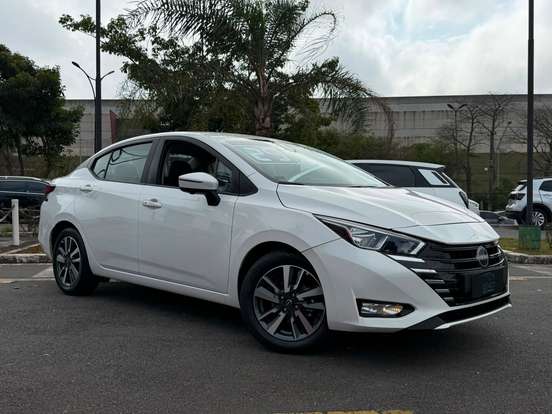 NISSAN-VERSA-2024