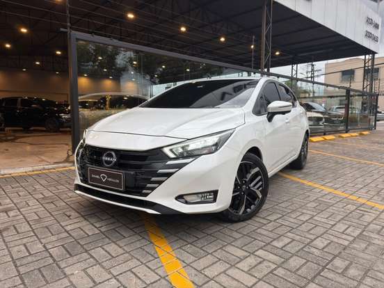 NISSAN-VERSA-1.6 16V FLEX EXCLUSIVE XTRONIC NISSAN-VERSA-2025