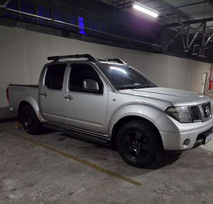 NISSAN-FRONTIER-2012