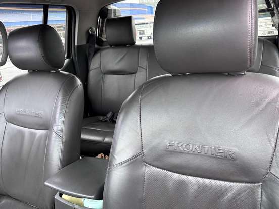 NISSAN-FRONTIER-2014