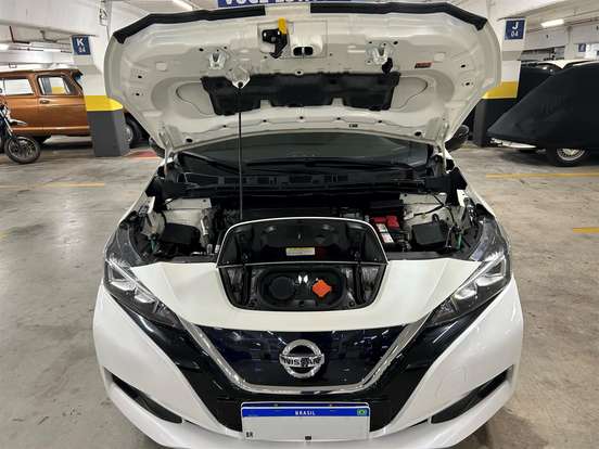 NISSAN-LEAF-B12P 40 ELÉTRICO NISSAN-LEAF-2019