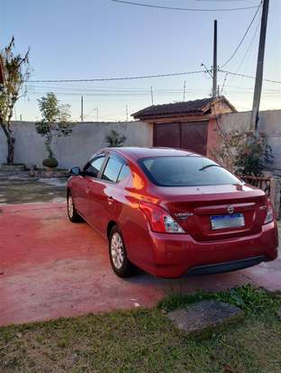 NISSAN-VERSA-2019