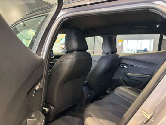 PEUGEOT-2008-1.0 TURBO 200 FLEX ALLURE CVT PEUGEOT-2008-2026