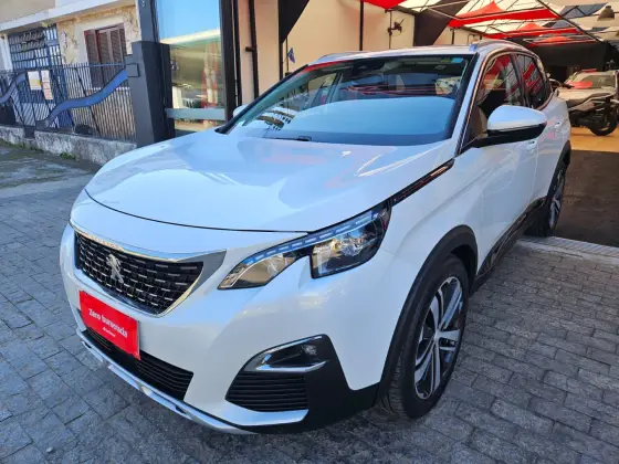 PEUGEOT 3008 1.6 GRIFFE THP 16V GASOLINA 4P AUTOMÁTICO PEUGEOT 3008 1.6 GRIFFE THP 16V GASOLINA 4P AUTOMÁTICO