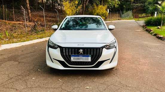 PEUGEOT-208-2022