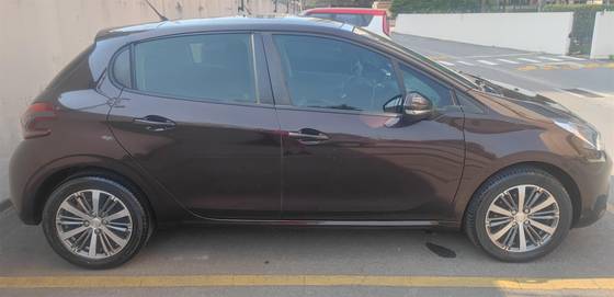 PEUGEOT 208 1.6 GRIFFE 16V FLEX 4P AUTOMÁTICO