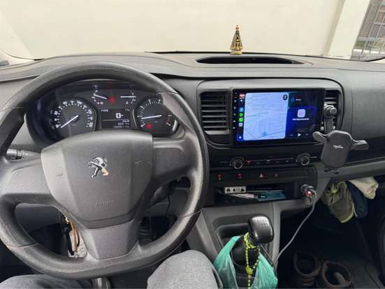 PEUGEOT-EXPERT-2021