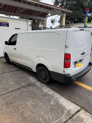 PEUGEOT-EXPERT-2021