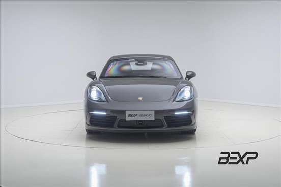 PORSCHE-718-2024