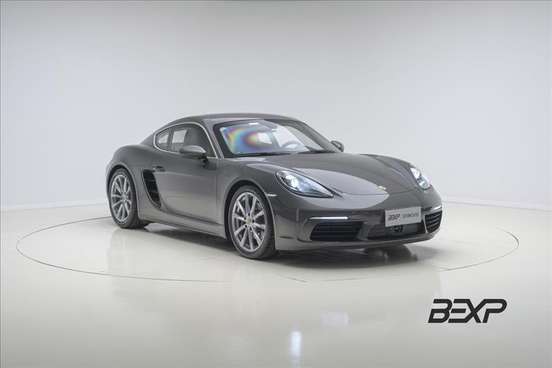 PORSCHE-718-2024