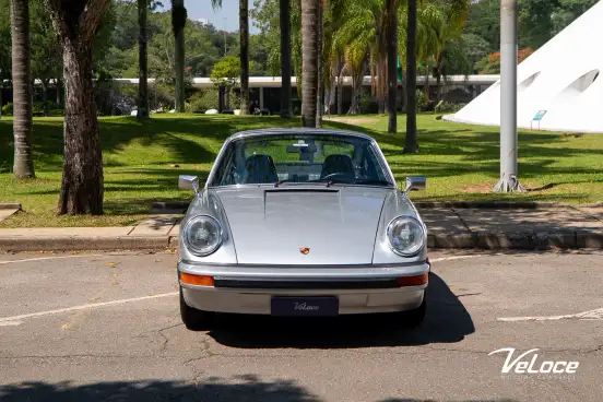 PORSCHE-911-1975