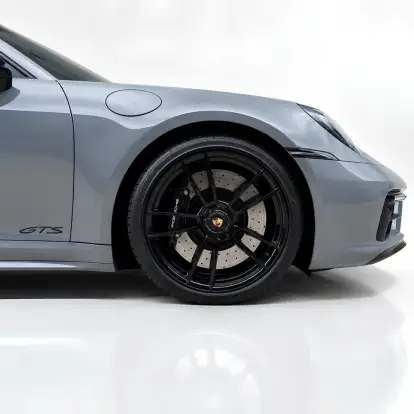 PORSCHE-911-2023