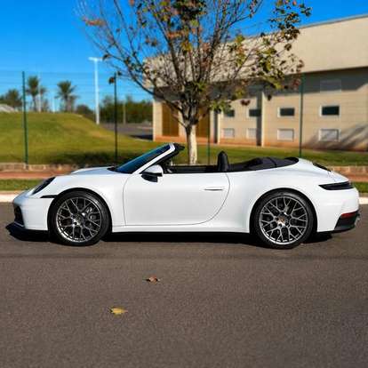 PORSCHE-911-2025