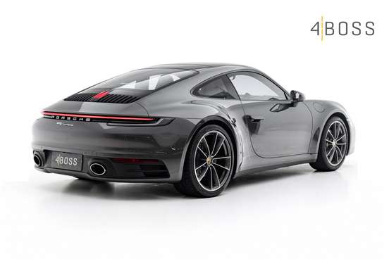 PORSCHE-911-2024