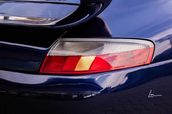 PORSCHE-911-1998