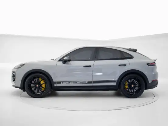 PORSCHE-CAYENNE-4.0 V8 GASOLINA TURBO GT COUPÉ AWD TIPTRONIC S PORSCHE-CAYENNE-2025