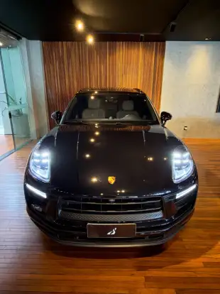PORSCHE-MACAN-2023