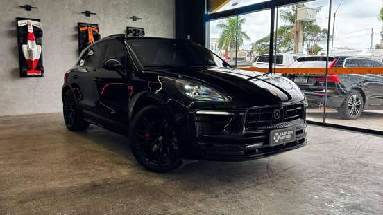 PORSCHE-MACAN-2023