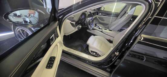 PORSCHE-PANAMERA-2020