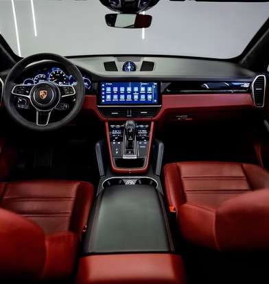 PORSCHE-CAYENNE-2022