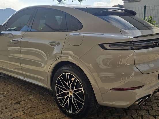 PORSCHE-CAYENNE-3.0 V6 S E-HYBRID COUPÉ AWD TIPTRONIC S PORSCHE-CAYENNE-2024