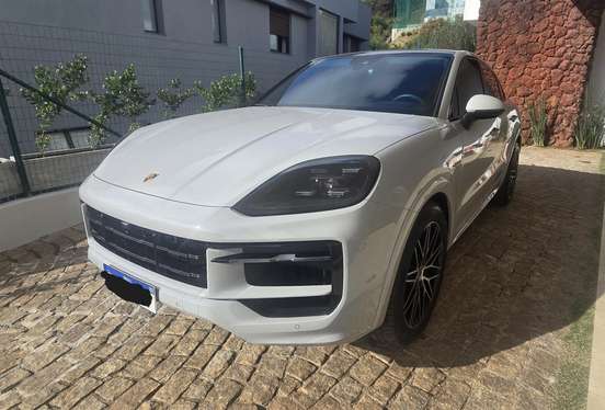 PORSCHE-CAYENNE-2024