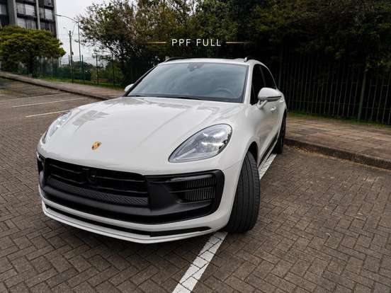PORSCHE-MACAN-2025