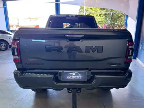 RAM-2500-6.7 I6 TURBO DIESEL NIGHT EDITION CD 4X4 AUTOMÁTICO RAM-2500-2022