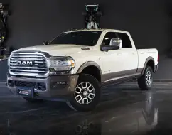 RAM 3500 6.7 I6 TURBO DIESEL LIMITED LONGHORN CD 4X4 AUTOMÁTICO RAM 3500 6.7 I6 TURBO DIESEL LIMITED LONGHORN CD 4X4 AUTOMÁTICO