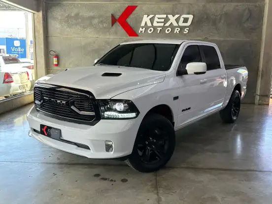 RAM-CLASSIC-5.7 V8 GASOLINA LARAMIE CD 4X4 AUTOMÁTICO RAM-CLASSIC-2022