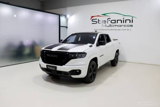 RAM RAMPAGE 2.0 HURRICANE 4 TURBO GASOLINA R/T 4X4 AUTOMÁTICO