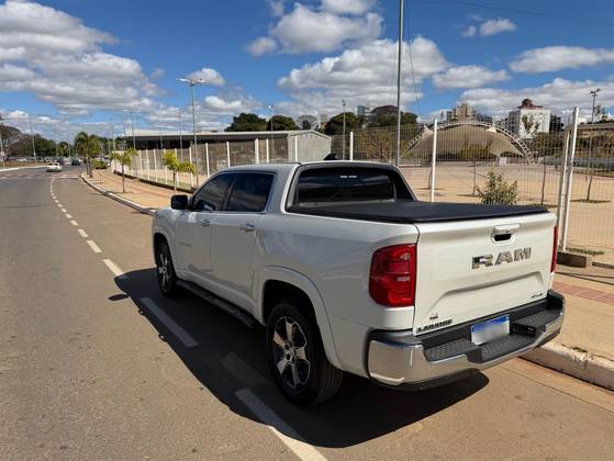 RAM RAMPAGE 2.2 TURBO DIESEL LARAMIE 4X4 AUTOMÁTICO