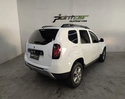 RENAULT-DUSTER-2019