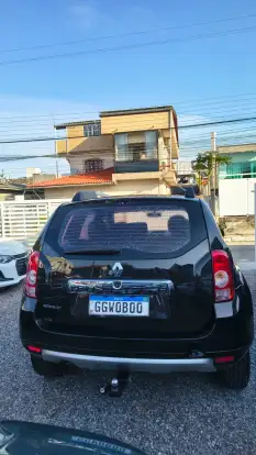 RENAULT-DUSTER-2011